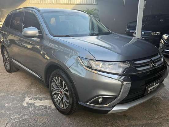 MITSUBISHI-OUTLANDER-2.0 16V GASOLINA 4P AUTOMÁTICO MITSUBISHI-OUTLANDER-2015