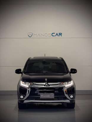 MITSUBISHI-OUTLANDER-2015