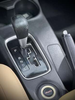 MITSUBISHI-OUTLANDER-2015