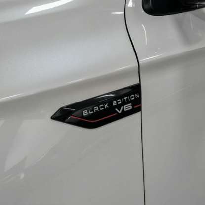 MITSUBISHI-OUTLANDER-2021