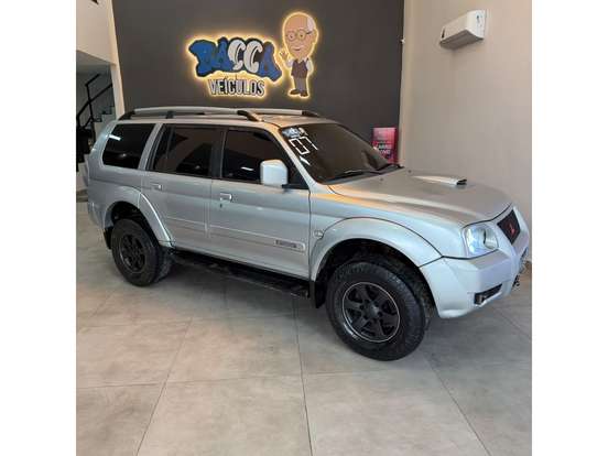 MITSUBISHI-PAJERO-2007