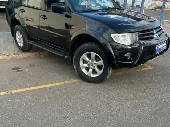 MITSUBISHI-PAJERO-3.2 HD S 4X4 16V TURBO INTERCOOLER DIESEL 4P MANUAL MITSUBISHI-PAJERO-2017