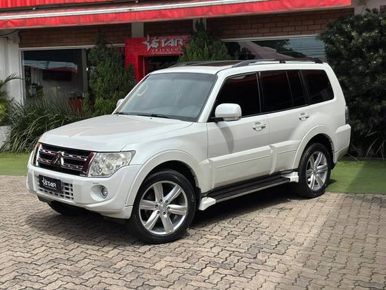 MITSUBISHI PAJERO FULL 3.2 HPE 4X4 16V TURBO INTERCOOLER DIESEL 4P AUTOMÁTICO