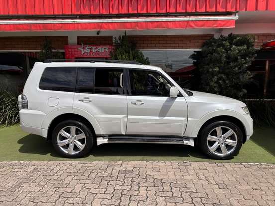 MITSUBISHI-PAJERO FULL-3.2 HPE 4X4 16V TURBO INTERCOOLER DIESEL 4P AUTOMÁTICO MITSUBISHI-PAJERO FULL-2012