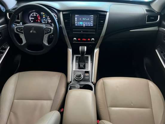 MITSUBISHI-PAJERO SPORT-2020
