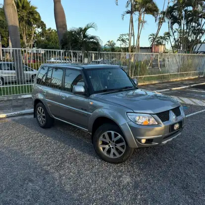 MITSUBISHI-PAJERO TR4-2013