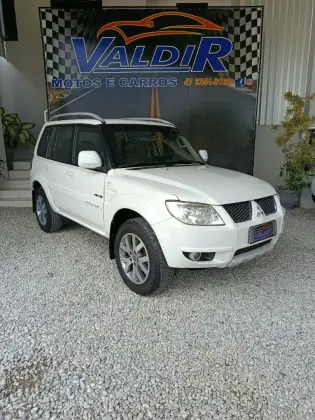 MITSUBISHI PAJERO TR4 2.0 4X4 16V 140CV FLEX 4P AUTOMÁTICO