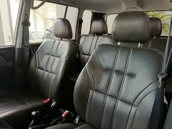 MITSUBISHI-PAJERO TR4-2.0 4X4 16V 140CV FLEX 4P AUTOMÁTICO MITSUBISHI-PAJERO TR4-2012