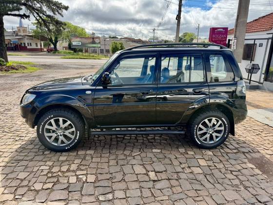 MITSUBISHI PAJERO TR4 2.0 4X2 16V 140CV FLEX 4P AUTOMÁTICO