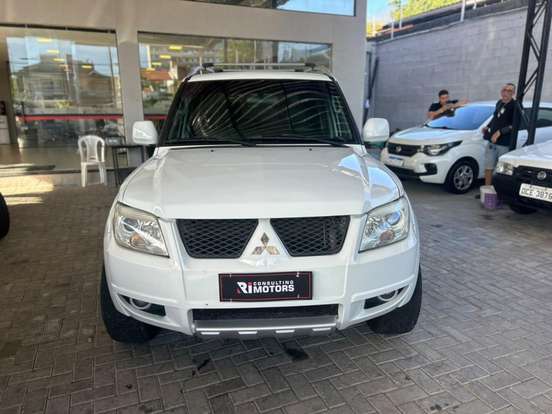 MITSUBISHI-PAJERO TR4-2.0 4X2 16V 140CV FLEX 4P MANUAL MITSUBISHI-PAJERO TR4-2014