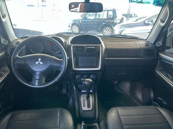 MITSUBISHI-PAJERO TR4-2014