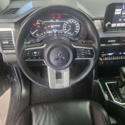 MITSUBISHI-TRITON-2025