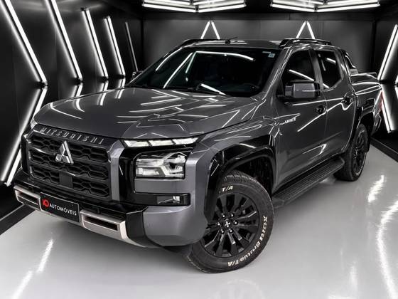 MITSUBISHI TRITON 2.4 BITURBO DIESEL CD KATANA 4X4 AUTOMÁTICO