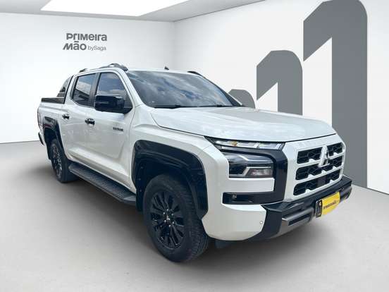 MITSUBISHI-TRITON-2.4 BITURBO DIESEL CD KATANA 4X4 AUTOMÁTICO MITSUBISHI-TRITON-2025