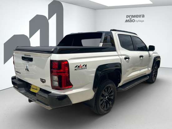MITSUBISHI-TRITON-2.4 BITURBO DIESEL CD KATANA 4X4 AUTOMÁTICO MITSUBISHI-TRITON-2025