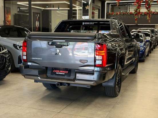MITSUBISHI-TRITON-2.4 BITURBO DIESEL CD KATANA 4X4 AUTOMÁTICO MITSUBISHI-TRITON-2025
