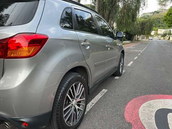 MITSUBISHI-ASX-2.0 4X2 16V FLEX 4P AUTOMÁTICO MITSUBISHI-ASX-2017