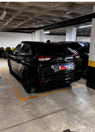 MITSUBISHI ECLIPSE CROSS 1.5 MIVEC TURBO GASOLINA HPE BLACK CVT