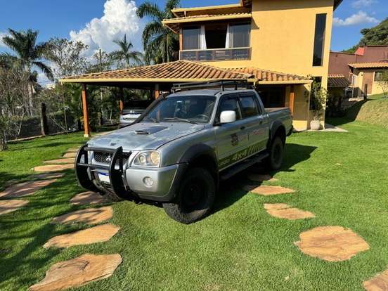 MITSUBISHI-L200-2007