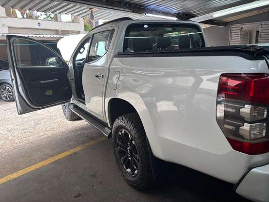 MITSUBISHI-L200 TRITON-2022