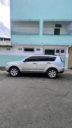 MITSUBISHI OUTLANDER 2.0 16V GASOLINA 4P AUTOMÁTICO