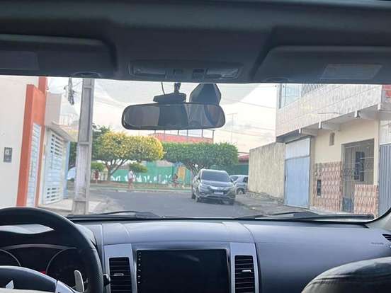 MITSUBISHI-OUTLANDER-2.0 16V GASOLINA 4P AUTOMÁTICO MITSUBISHI-OUTLANDER-2011