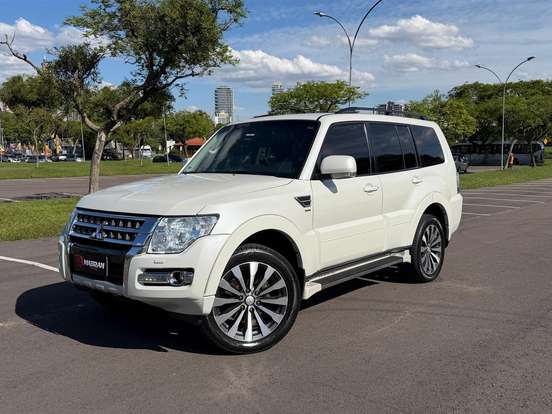 MITSUBISHI-PAJERO-3.2 HPE 4X4 7 LUGARES 16V TURBO INTERCOOLER DIESEL 4P AUTOMÁTICO MITSUBISHI-PAJERO-2018