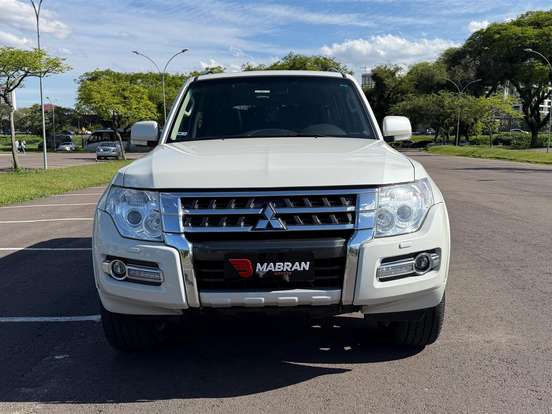 MITSUBISHI-PAJERO-3.2 HPE 4X4 7 LUGARES 16V TURBO INTERCOOLER DIESEL 4P AUTOMÁTICO MITSUBISHI-PAJERO-2018