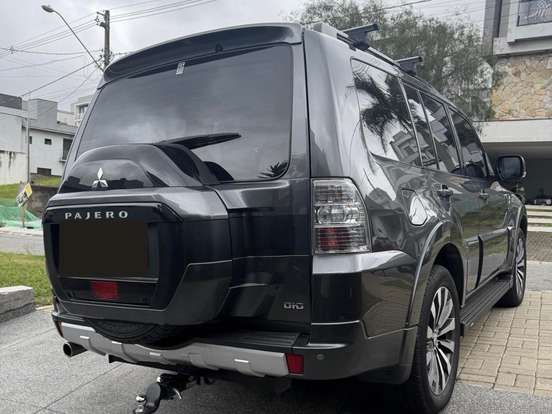 MITSUBISHI-PAJERO FULL-3.2 HPE 4X4 16V TURBO INTERCOOLER DIESEL 4P AUTOMÁTICO MITSUBISHI-PAJERO FULL-2018