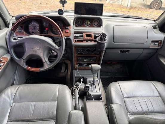 MITSUBISHI-PAJERO-1999