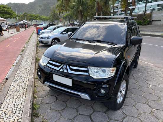 MITSUBISHI-PAJERO DAKAR-2014