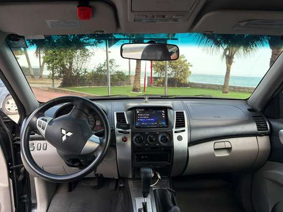 MITSUBISHI-PAJERO DAKAR-2014