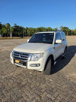 MITSUBISHI-PAJERO FULL-2015