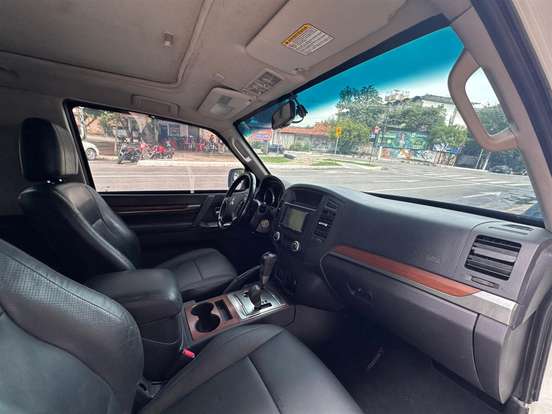 MITSUBISHI-PAJERO FULL-3.2 HPE 4X4 16V TURBO INTERCOOLER DIESEL 4P AUTOMÁTICO MITSUBISHI-PAJERO FULL-2012