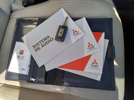 MITSUBISHI-PAJERO FULL-3.2 HPE 4X4 16V TURBO INTERCOOLER DIESEL 4P AUTOMÁTICO MITSUBISHI-PAJERO FULL-2020