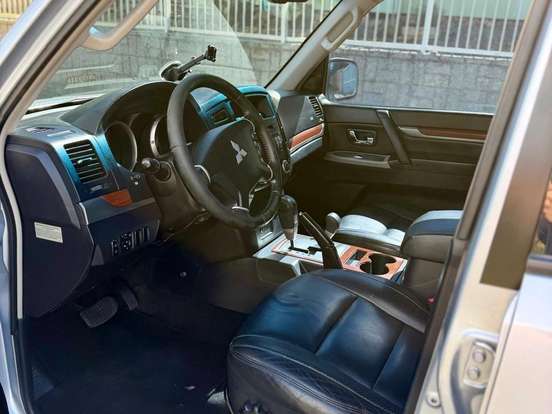 MITSUBISHI-PAJERO FULL-3.8 GLS 4X4 V6 24V GASOLINA 4P AUTOMÁTICO MITSUBISHI-PAJERO FULL-2008