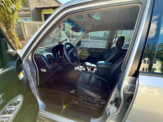 MITSUBISHI-PAJERO FULL-3.8 GLS 4X4 V6 24V GASOLINA 4P AUTOMÁTICO MITSUBISHI-PAJERO FULL-2008