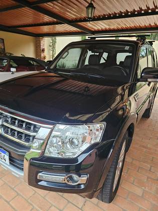 MITSUBISHI PAJERO FULL 3.8 HPE 4X4 V6 24V GASOLINA 4P AUTOMÁTICO