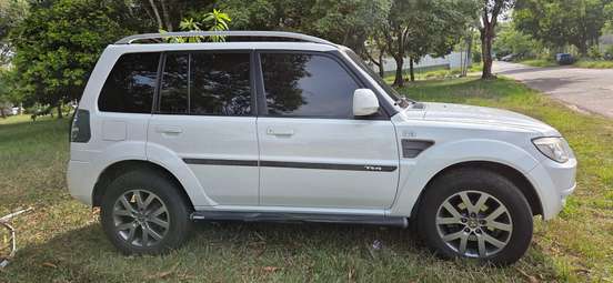 MITSUBISHI-PAJERO TR4-2014