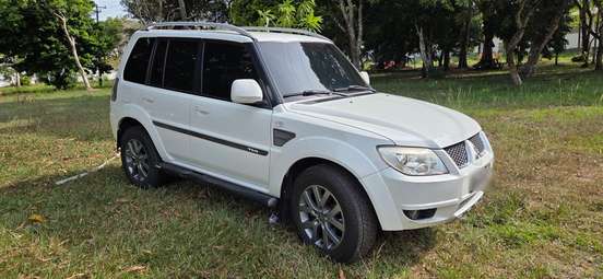 MITSUBISHI-PAJERO TR4-2014