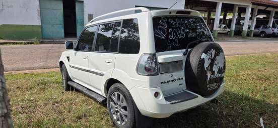 MITSUBISHI-PAJERO TR4-2014