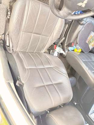MITSUBISHI-PAJERO TR4-2013
