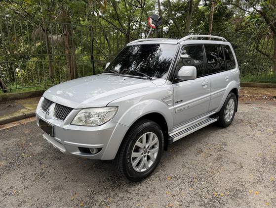 MITSUBISHI PAJERO TR4 2.0 4X4 16V 140CV FLEX 4P AUTOMÁTICO