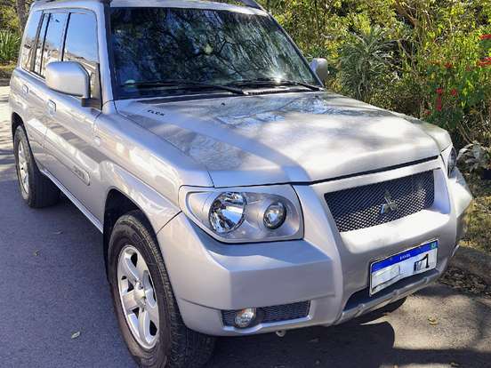 MITSUBISHI-PAJERO TR4-2.0 4X4 16V FLEX 4P AUTOMÁTICO MITSUBISHI-PAJERO TR4-2008