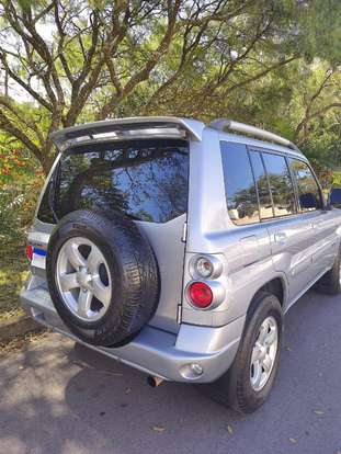 MITSUBISHI-PAJERO TR4-2008