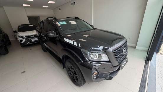 NISSAN-FRONTIER-2023