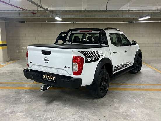 NISSAN-FRONTIER-2024
