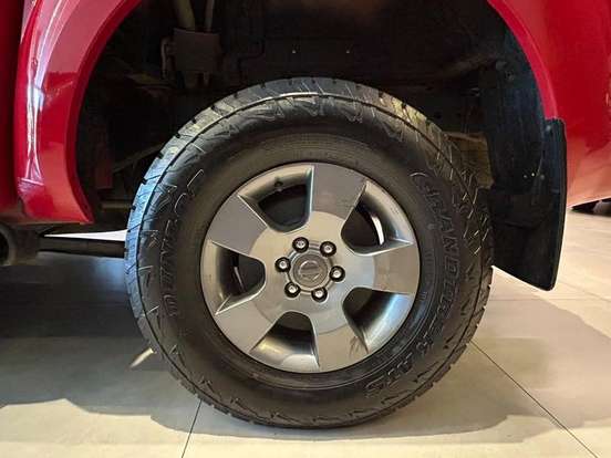 NISSAN-FRONTIER-2019