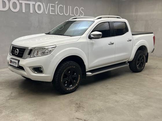 NISSAN FRONTIER 2.3 16V TURBO DIESEL LE CD 4X4 AUTOMÁTICO