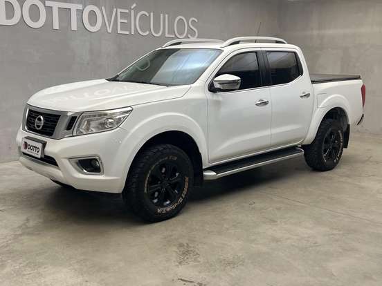 NISSAN-FRONTIER-2017